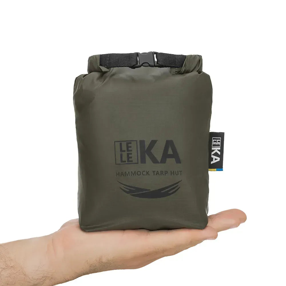 Leleka Tarp Hut